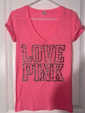 PINK Victoria's Secret Neon Pink "LOVE PINK" V‑Neck Tee